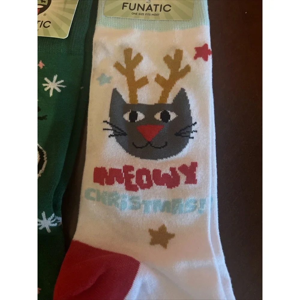2 Pairs‎ Women /Men Christmas Holiday Socks Joy Melquiades Christmas